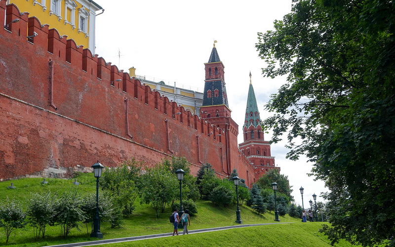 Вал Кремль