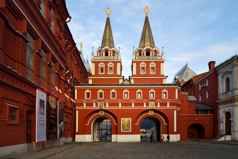 Воскресенские ворота Кремль